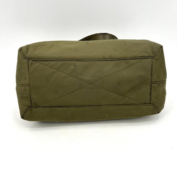 MARC JACOBS Army Green Wingman 100% Nylon Tote Bag Purse - Picture 7 of 10